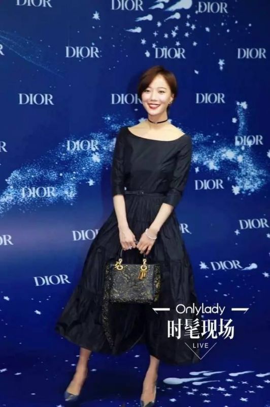 Dior蓝调之夜告诉你蓝色原来这么美,AB赵丽颖看了都说对!